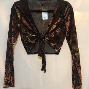 Cropped front tie velvet top